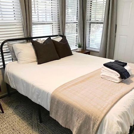 Private Room Downtown - 1 Bedroom 1Bath Lafayette Exterior photo