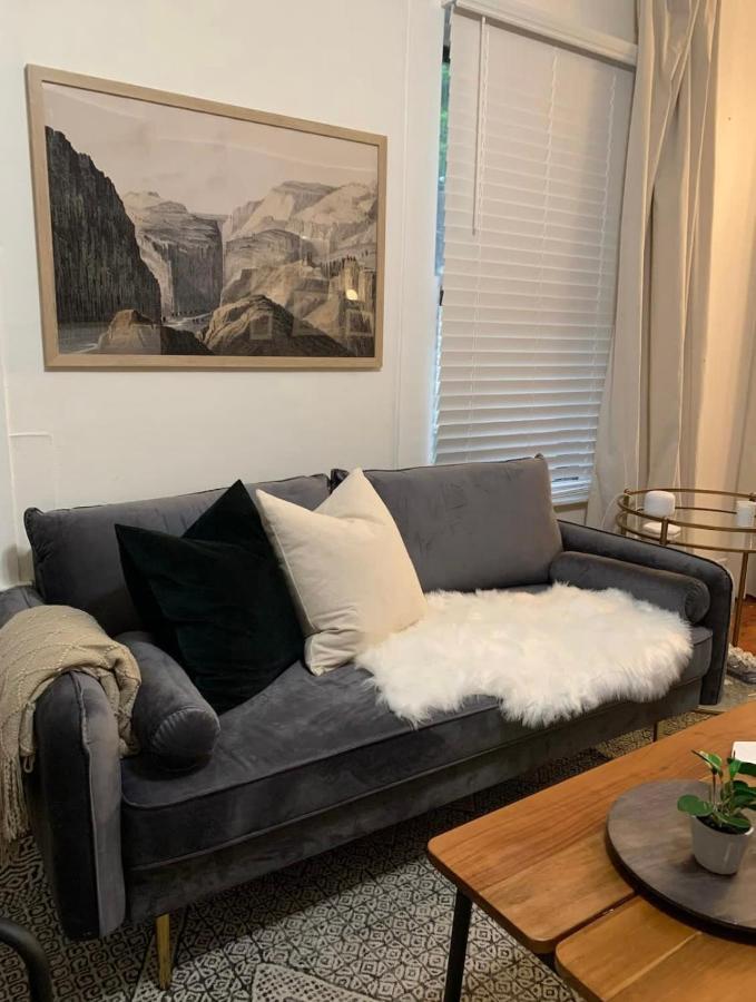 Private Room Downtown - 1 Bedroom 1Bath Lafayette Exterior photo